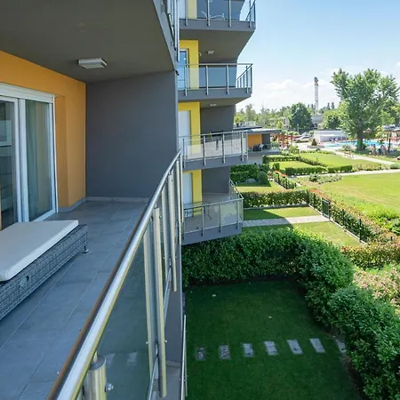 Admiral Panorama Suite דירה