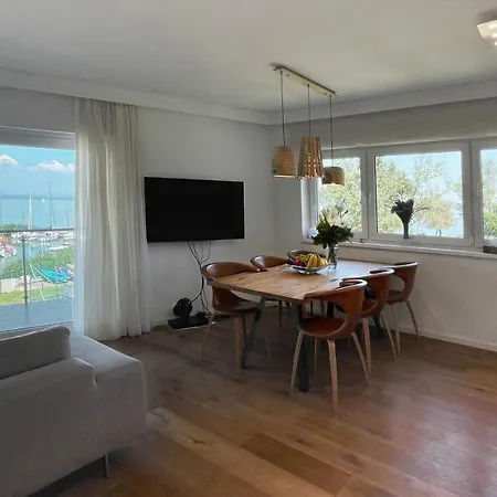 Admiral Panorama Suite שיופוק